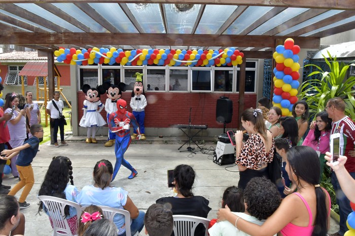 Centro de Atendimento ao Autista implanta escola de musicalização e promove festa do Dia das Crianças