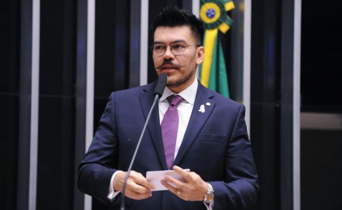 O relator da proposta, deputado Augusto Puppio - (Foto: Renato Araujo/Câmara dos Deputados)