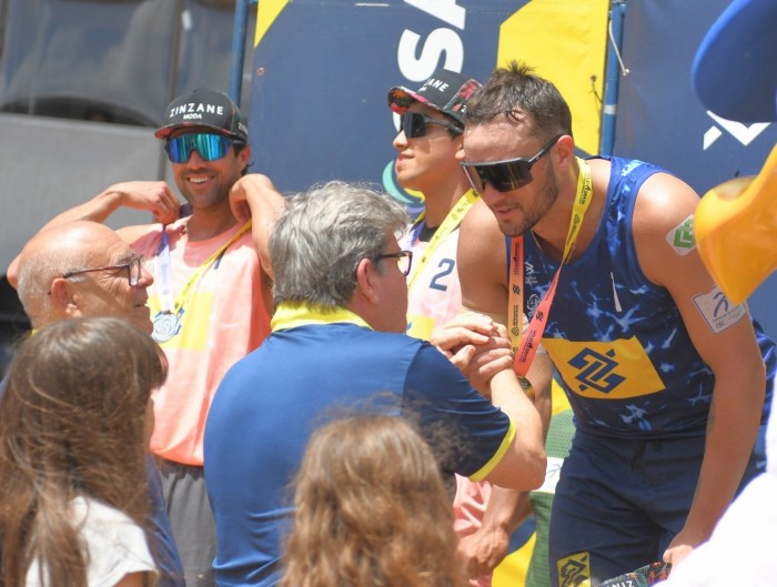 João Azevêdo prestigia final do Top12 do Vôlei de Praia e destaca decisão acertada ao manter evento em João Pessoa