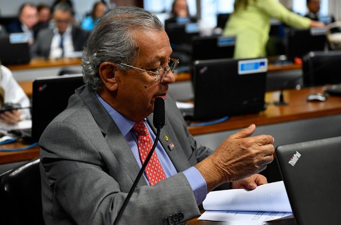 Jayme Campos defende a aprovação da indicação de Leonardo Magalhães como defensor público-geral - Foto: Geraldo Magela/Agência Senado