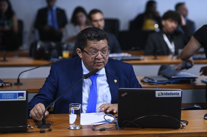 O senador Beto Faro relatou o projeto de Jader Barbalho - Foto: Edilson Rodrigues/Agência Senado