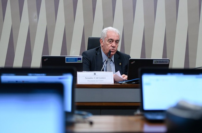 Otto Alencar foi o relator da matéria, que segue para a Câmara - Foto: Edilson Rodrigues/Agência Senado