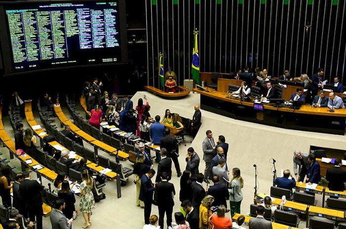 Congresso votou por reincorporar à lei dispositivos sobre busca e apreensão extrajudicial de bens e outros temas - Foto: Marcos Oliveira/Agência Senado